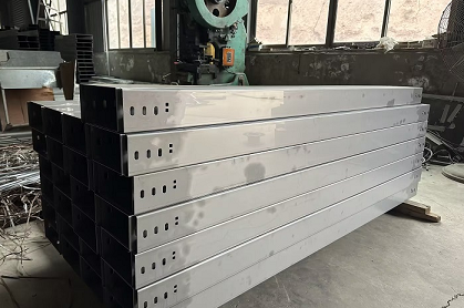 金昌桥架厂：给您一个坚如磐石的支撑！