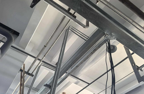 金昌如何简化复杂布线？电缆桥架可集中管理！