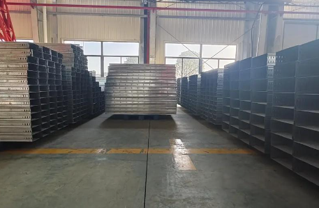 金昌桥架厂VS经销商：在价格与货源稳定上有压倒性优势！